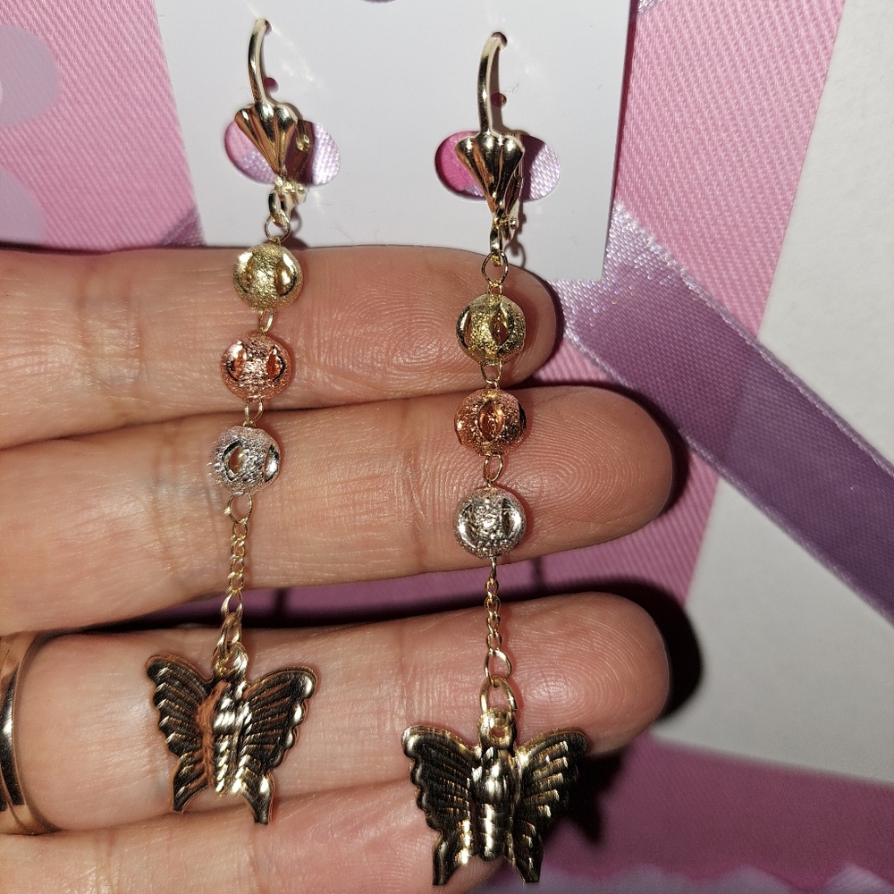 🦋 earrings